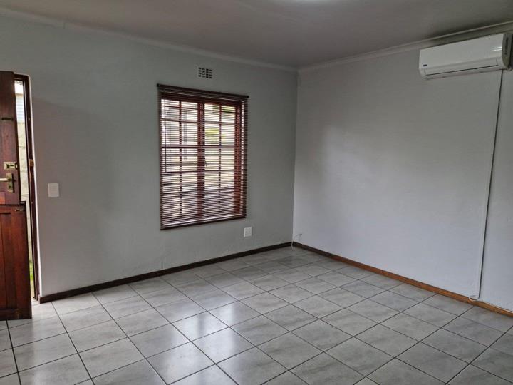 Listing number: P24-116177302, Image number: 3