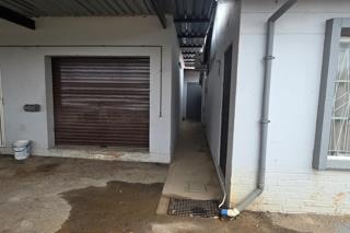 Listing number: P24-117721873, Image number: 5, Cap Park Res-Comm 5.jpg