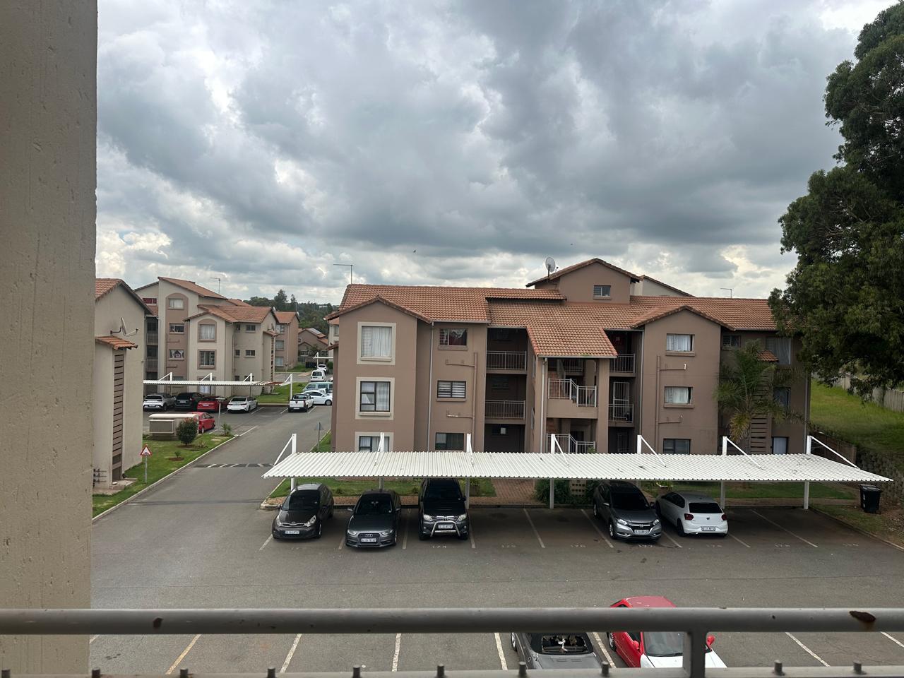 2 Bedroom Apartment / Flat for Sale in Kleinfontein