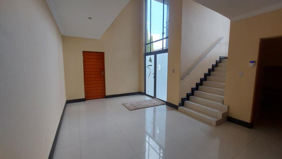 Listing number: P24-113987521, Image number: 3, Image