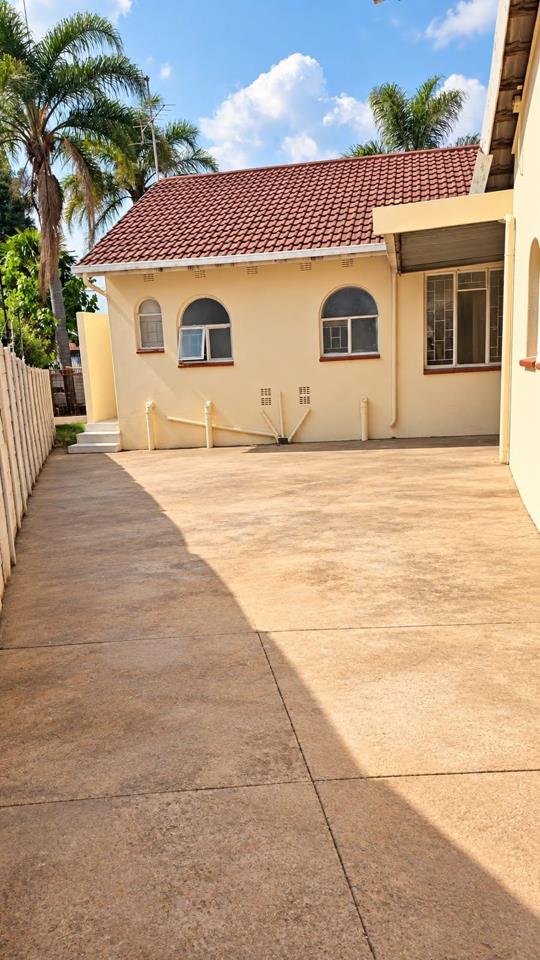 Listing number: P24-117668793, Image number: 3