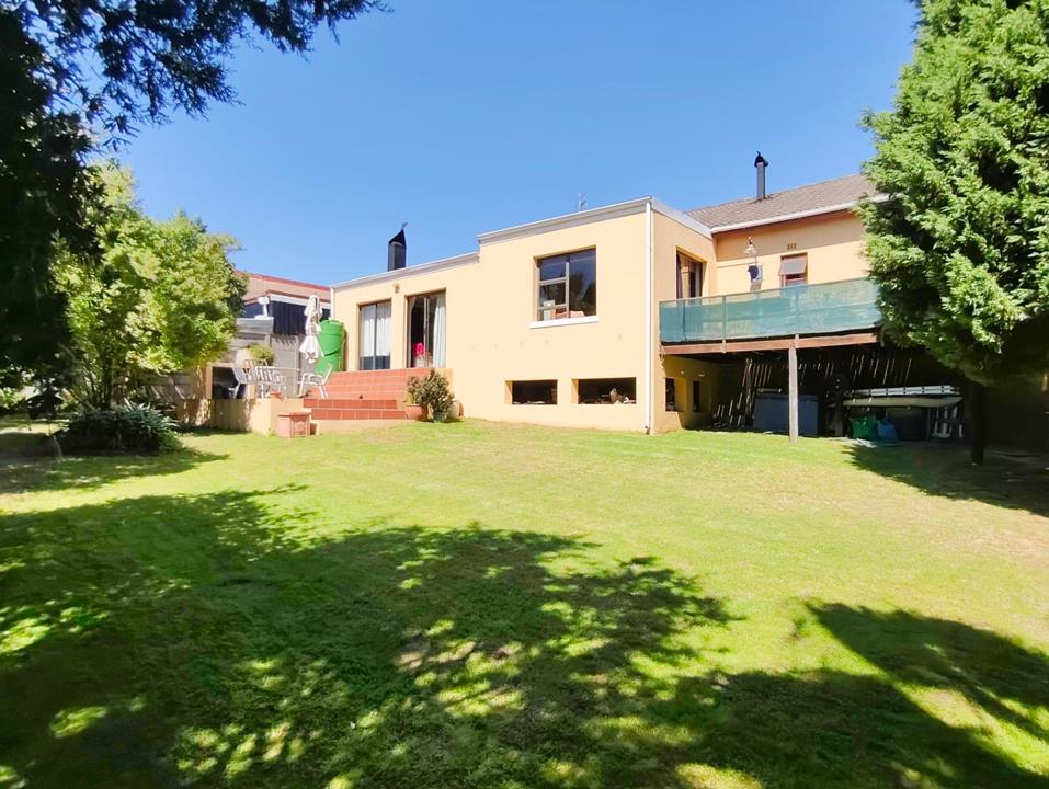 Listing number: P24-117669230, Image number: 1