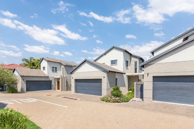 Listing number: P24-117670323, Image number: 2