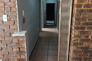 House for Sale in Reyno Ridge