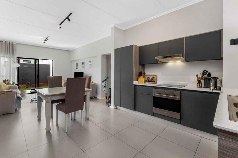 Listing number: P24-117671744, Image number: 3