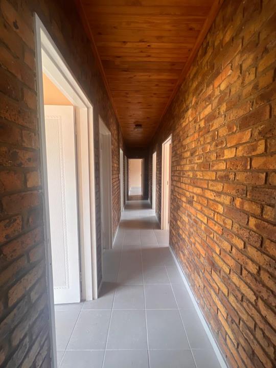 Listing number: P24-114285188, Image number: 3