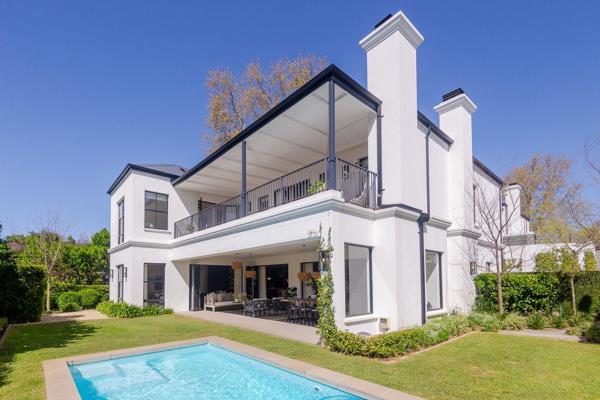 Set within an exclusive secure estate in Constantia Upper, this beautifully appointed residence offers sophisticated, contemporary ...