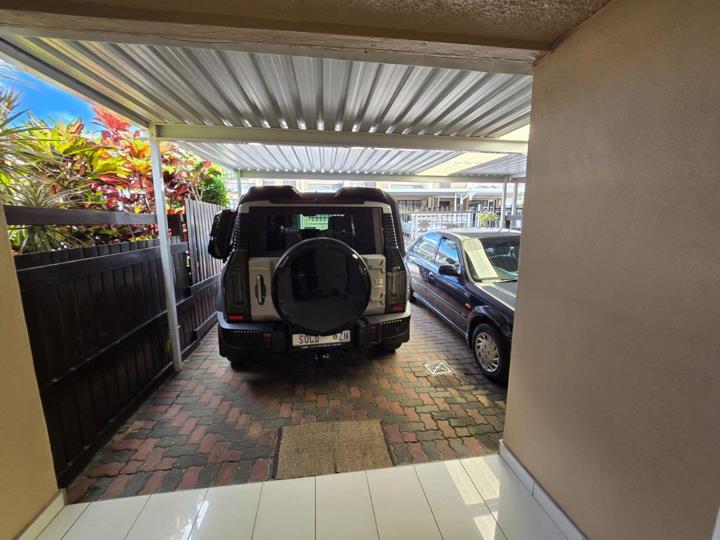 Listing number: P24-117675238, Image number: 2