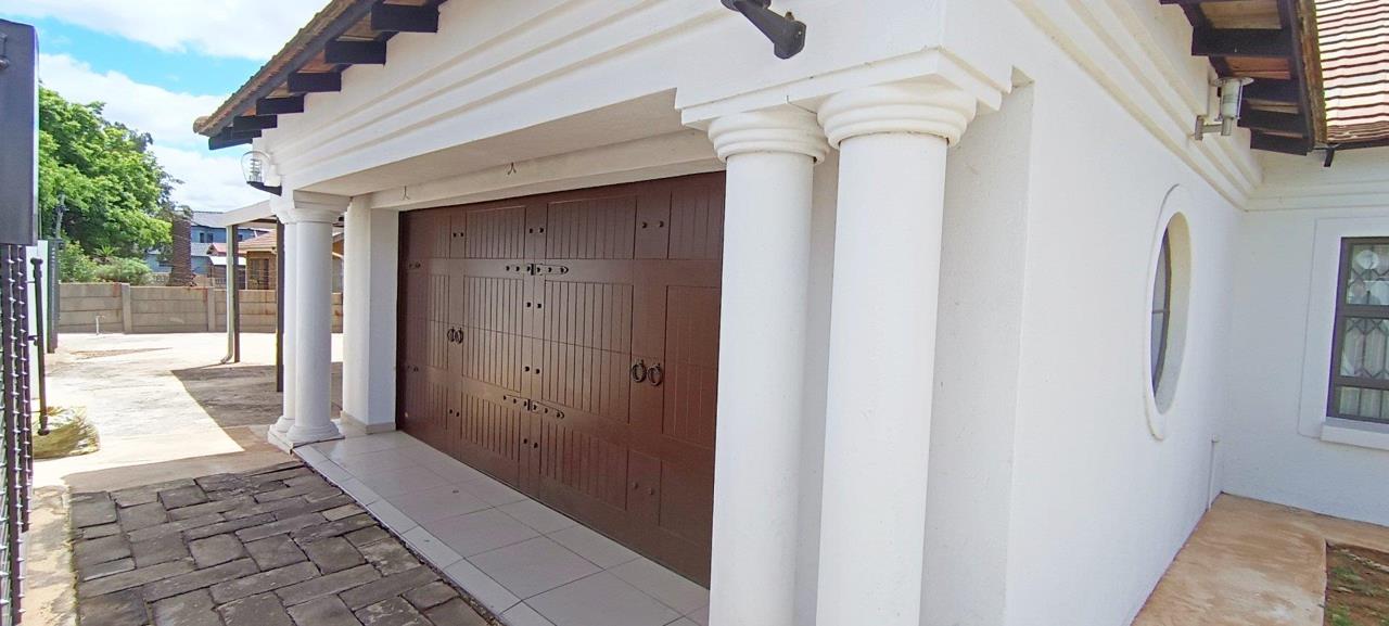 Listing number: P24-117675584, Image number: 1