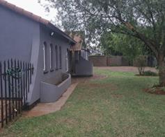 House for sale in Golf Park