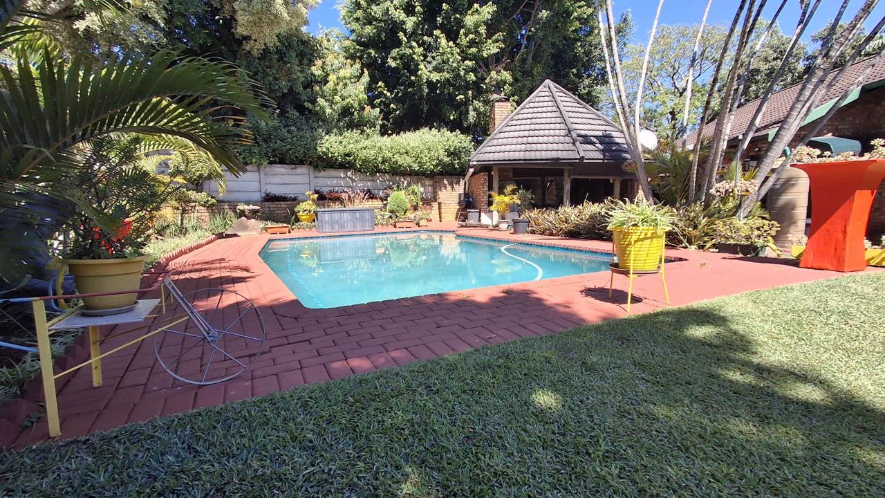 Listing number: P24-117677952, Image number: 1
