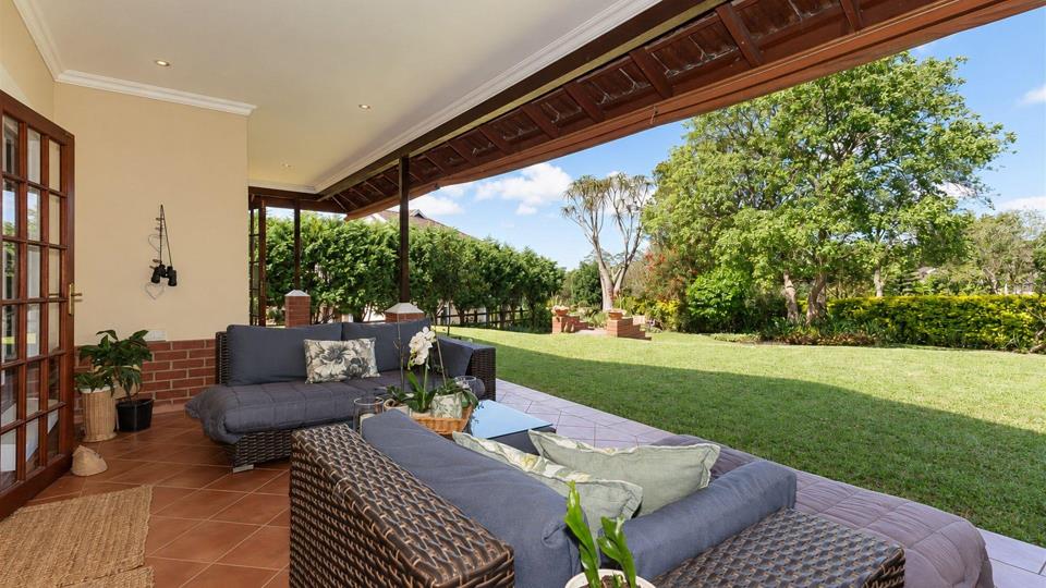3 Bedroom Townhouse for sale in Hillcrest Central - 6 Chaceley Estate ...