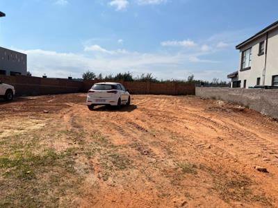 R 835 000