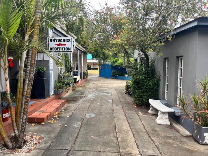 Listing number: P24-117679861, Image number: 2