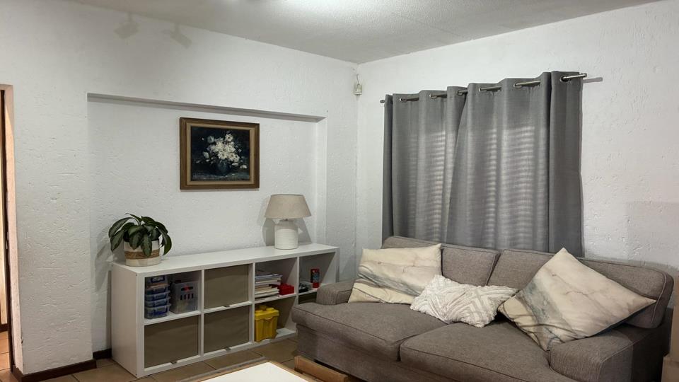 Listing number: P24-117680526, Image number: 3