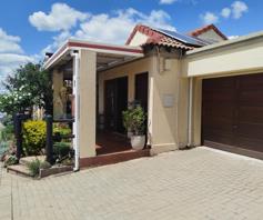 Townhouse for sale in North Riding