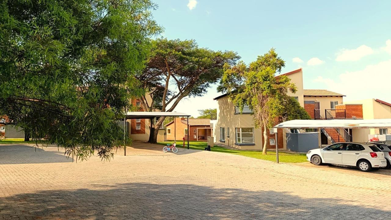 Listing number: P24-117681985, Image number: 1