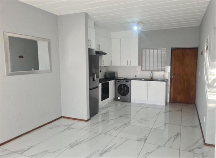 Listing number: P24-117681988, Image number: 3