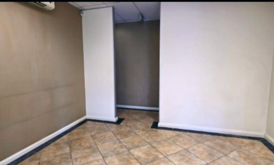Listing number: P24-117681993, Image number: 2, Image