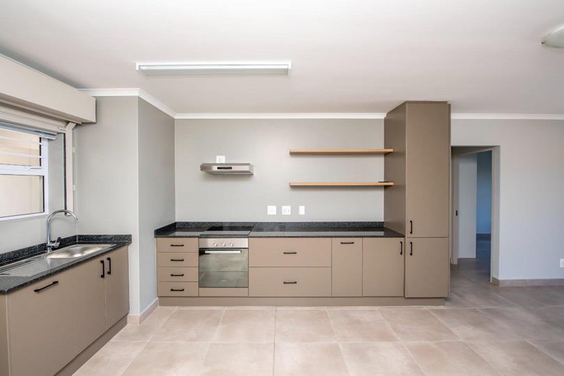 Listing number: P24-111581232, Image number: 2