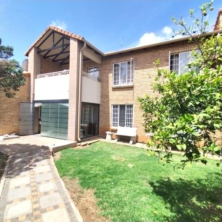 Listing number: P24-117684538, Image number: 1