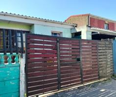 House for sale in Eastridge