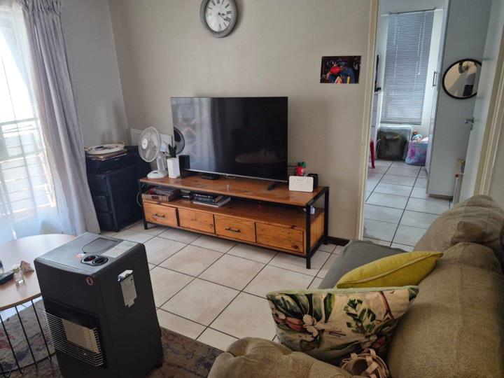 Listing number: P24-117686834, Image number: 3