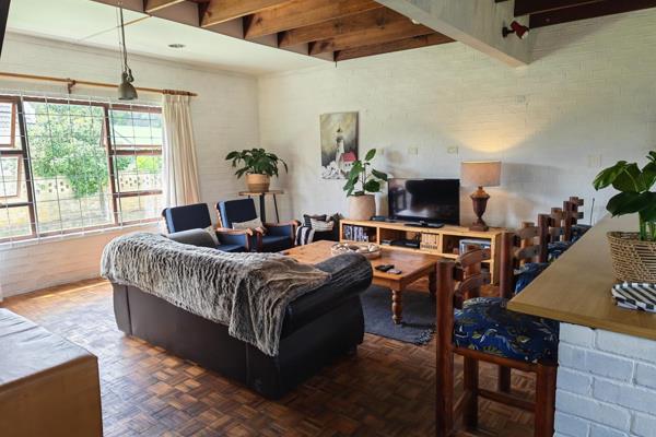 Relaxed, Rustic Holiday Comfort Close to St Francis Village and the Beach 

Availability : 6 Dec to 25 December; throughout the year ...