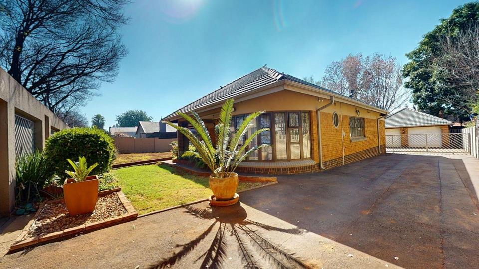 Listing number: P24-117687995, Image number: 2, Image