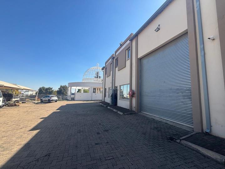 Listing number: P24-117688641, Image number: 2