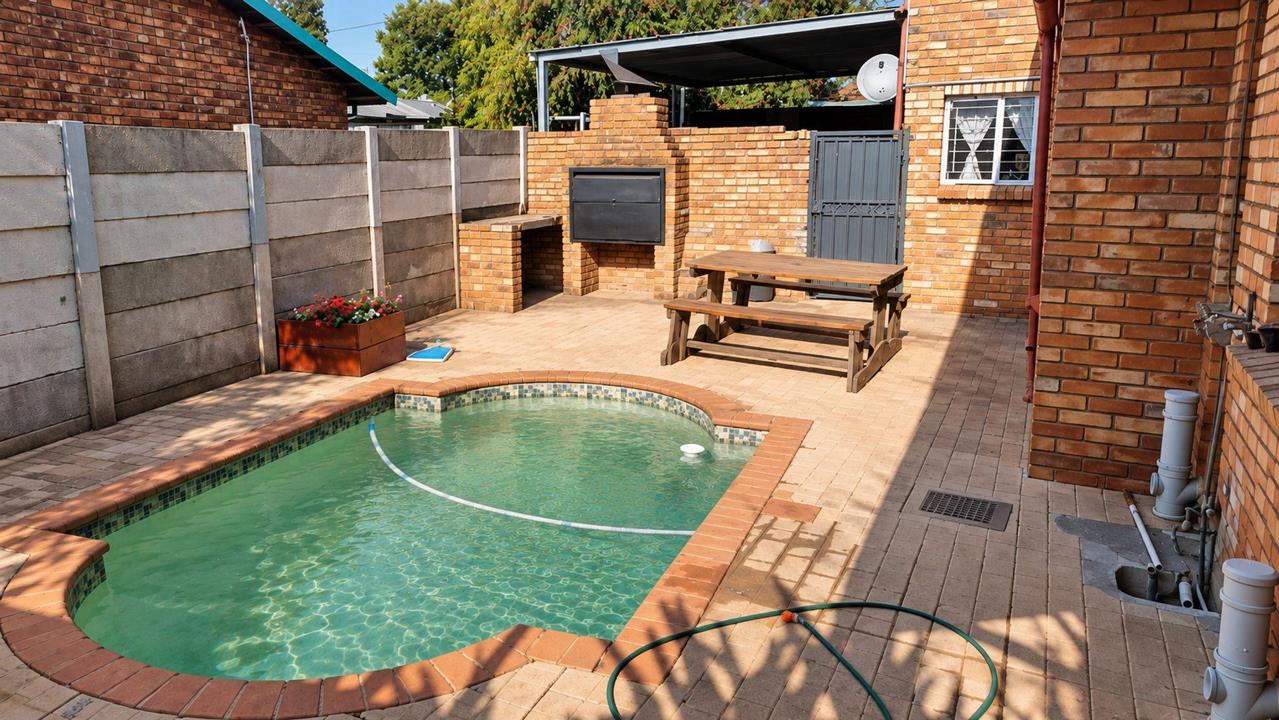Listing number: P24-117688979, Image number: 1, Image