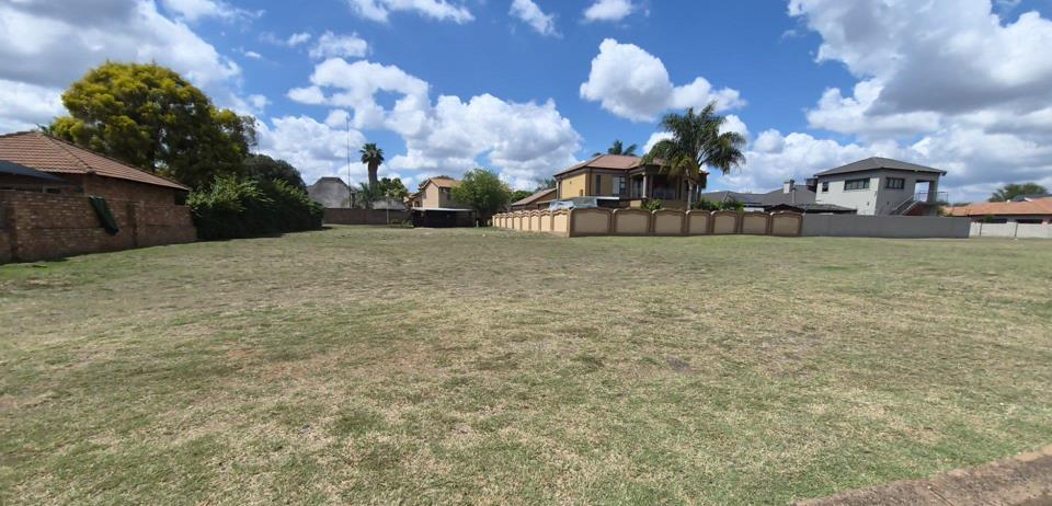 Listing number: P24-117689361, Image number: 2