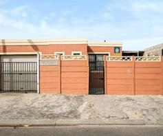 House for sale in Palm Park