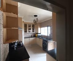 House for sale in Lindbergh Park