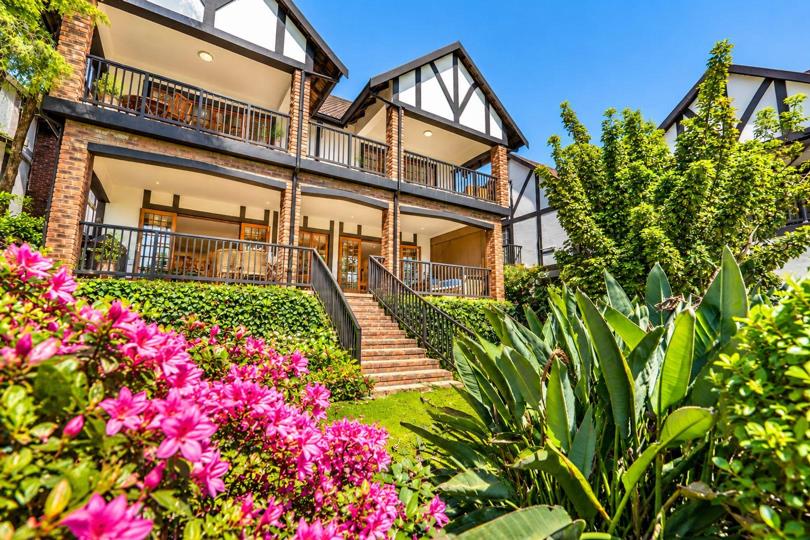 3 Bedroom Townhouse for sale in Camelot Golf Club and Estate - P24 ...