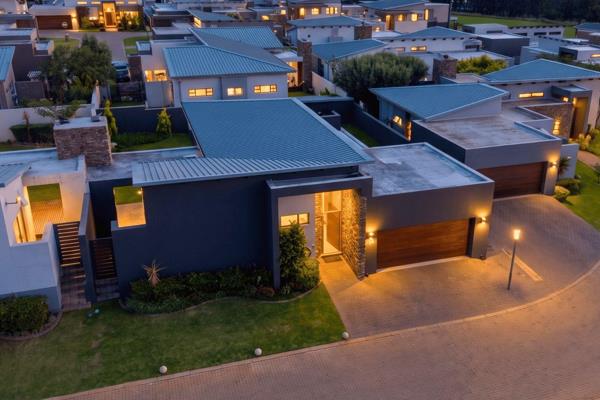 Bidding to start from R2,000,000 | Live Auction: 28 October 2026

• Erf size: ...