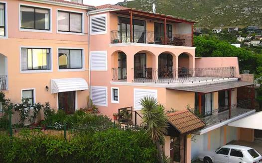 9 Bedroom House for sale in Llandudno