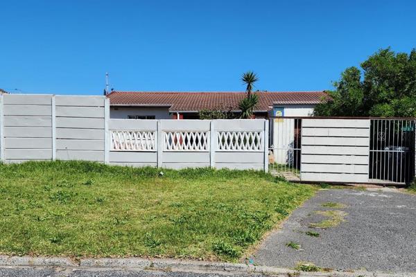 Unlock the incredible possibilities of this 3-bedroom family home situated in Lotus River, perfectly suited for buyers looking to ...