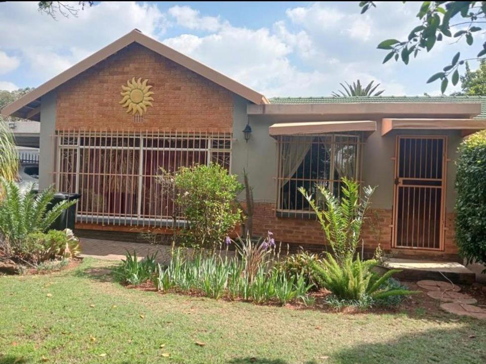 Listing number: P24-117697951, Image number: 1, Image