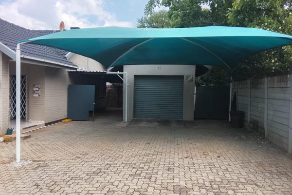 • Ideal Location: Situated extremely close to local schools and amenities.
*Water and Wifi included in rent
• Smart Kitchen: Features ...