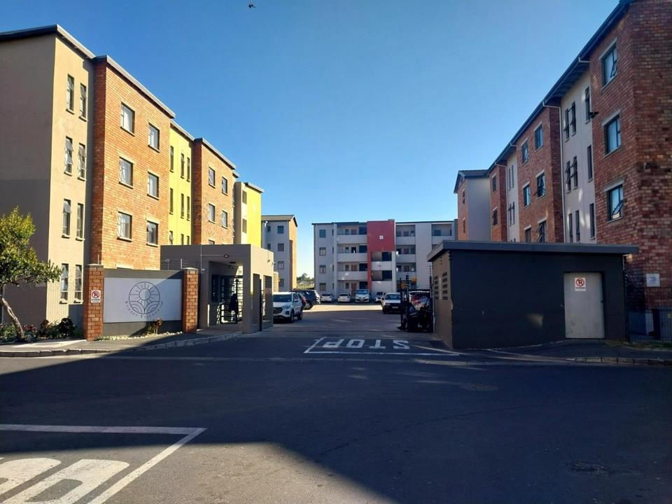 Listing number: P24-117699218, Image number: 1
