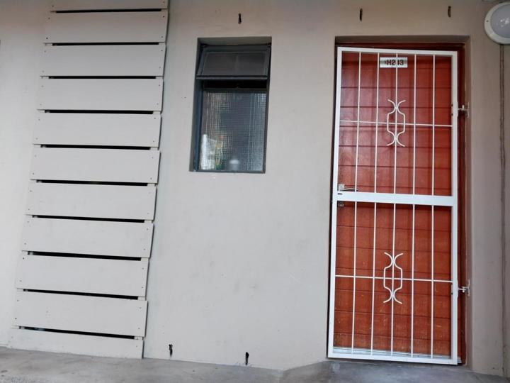 Listing number: P24-117699218, Image number: 2