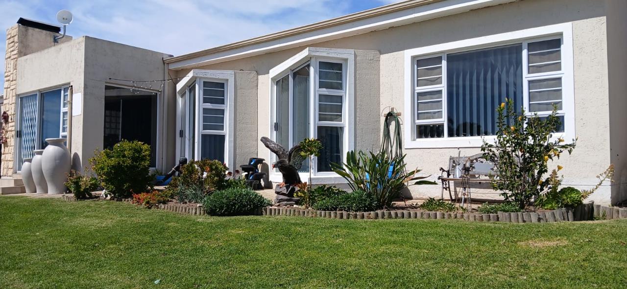 Listing number: P24-117699489, Image number: 1