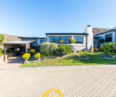 House for sale in Island View