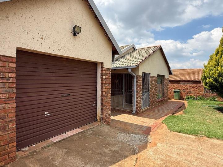 Listing number: P24-117700292, Image number: 2, Image