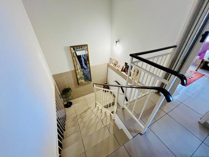 Listing number: P24-117700294, Image number: 3