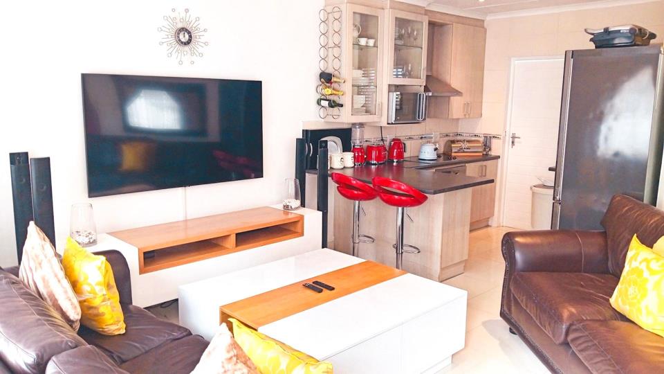Listing number: P24-117700306, Image number: 3