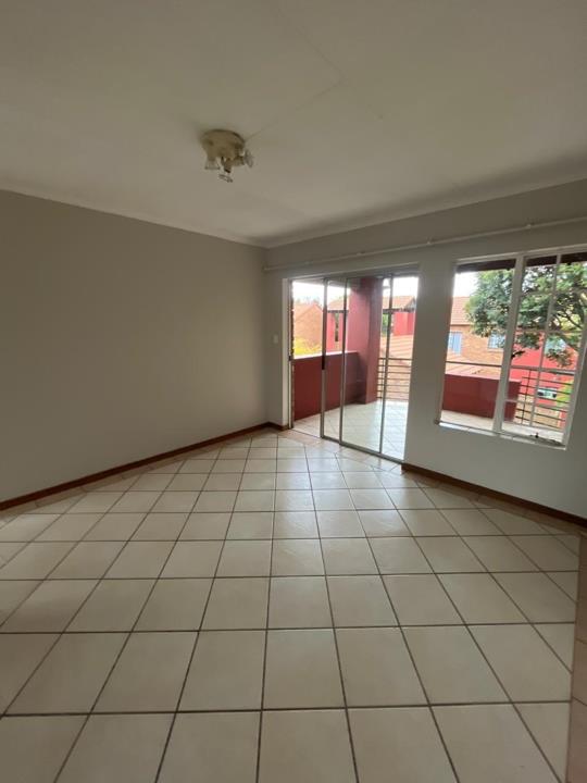 Listing number: P24-117702068, Image number: 3