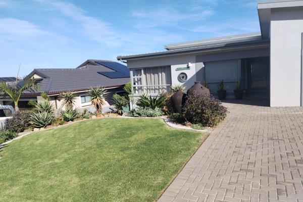 Luxurious Family Home with Beautiful Sea Views in Monte Christo Estate, Mossel Bay
Discover the perfect blend of luxury, comfort and ...