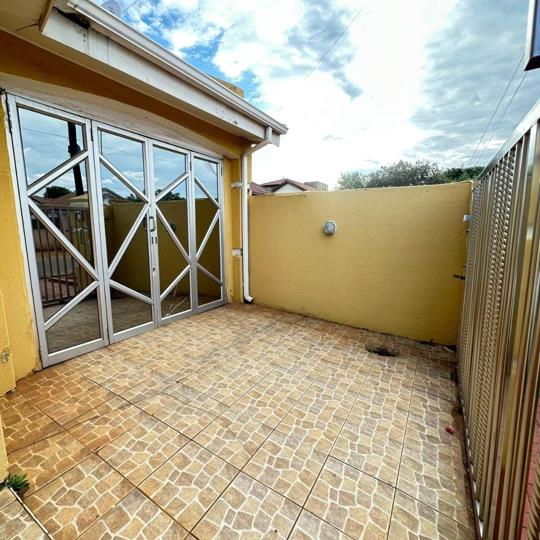 Listing number: P24-117702812, Image number: 3